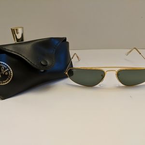 Vintage Ray Ban by Bausch & Lomb gold sunglasses